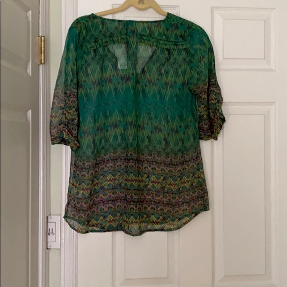 Skies are Blue top -Size M - Picture 3 of 3